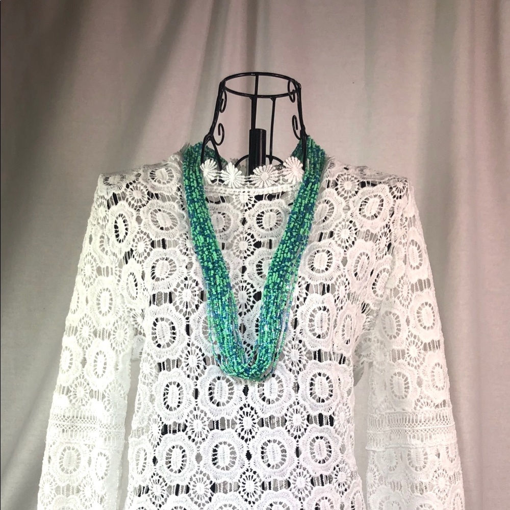 🛍 NWOT Boutique Lace Top
